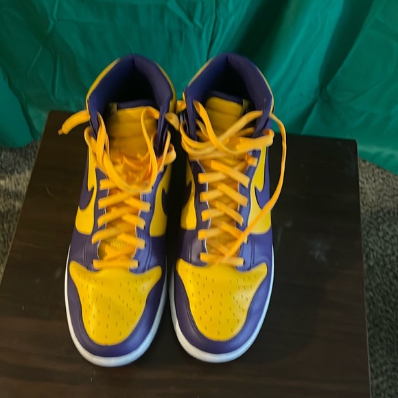 Nike dunk high Lakers - Picture 2 of 6